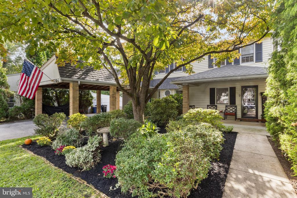 1416 KINGSLEY RD, Havertown, PA 19083