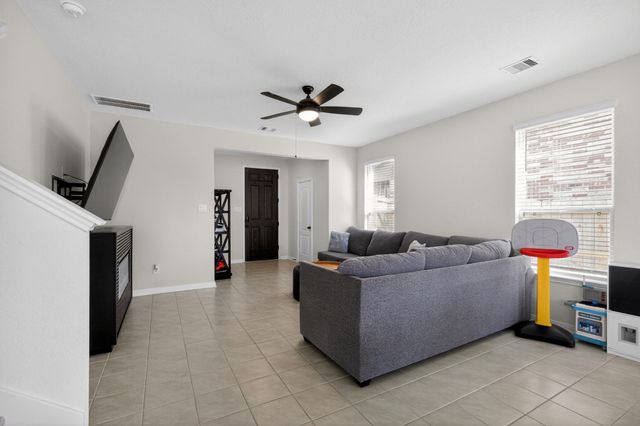 2837 Shimmer Edge Drive, Katy, TX 77493