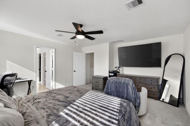 2837 Shimmer Edge Drive, Katy, TX 77493