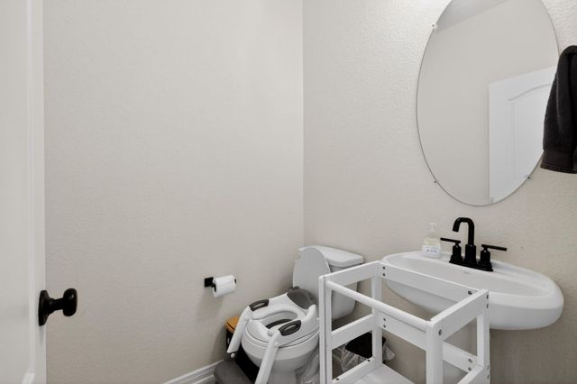 2837 Shimmer Edge Drive, Katy, TX 77493