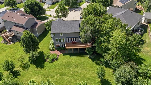 3012 E Highview Drive, Des Moines, IA 50320