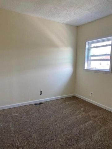 2741 4th Avenue, Huntington, WV 25702