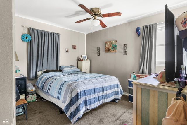 1462 Lochry Road, Franklin, IN 46131