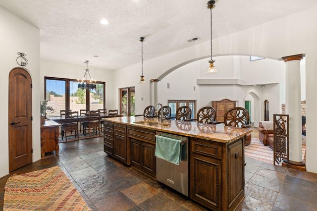 746 Chamisal Road NW, Albuquerque, NM 87107