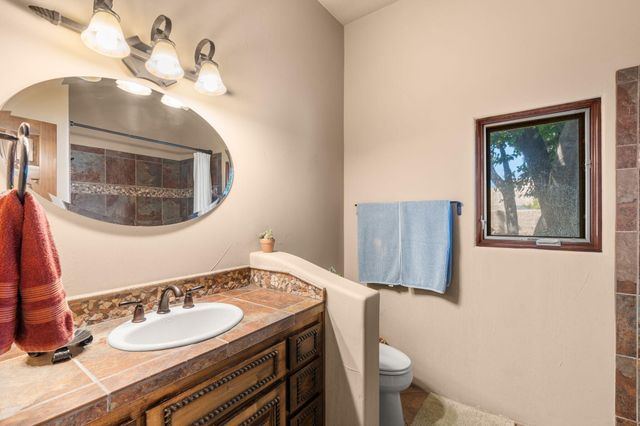 746 Chamisal Road NW, Albuquerque, NM 87107