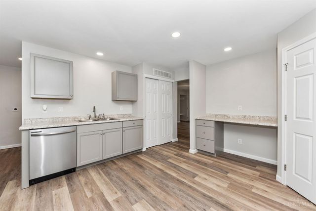 5712 Blue Spruce Drive, Miami Twp, OH 45150