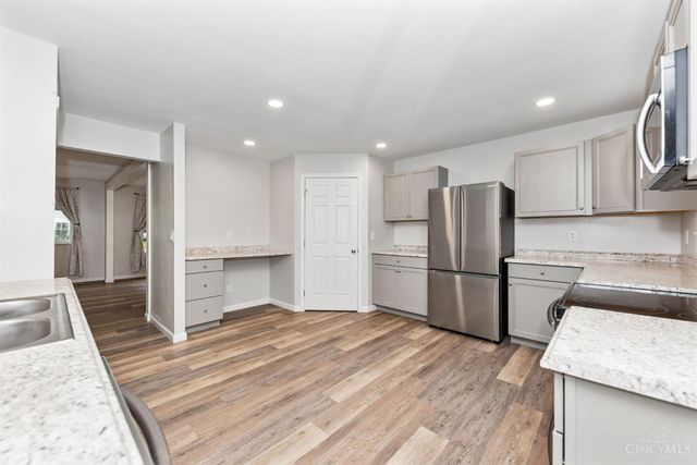 5712 Blue Spruce Drive, Miami Twp, OH 45150
