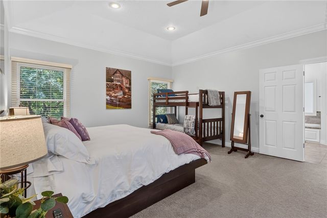 1806 S Prestwick Place, Rogers, AR 72758