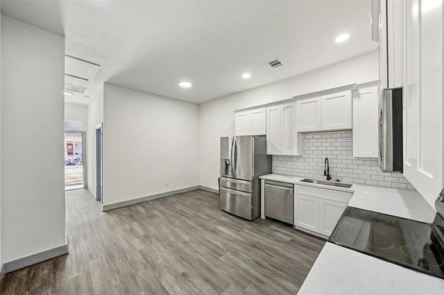 1609 Chapman Street, Houston, TX 77009