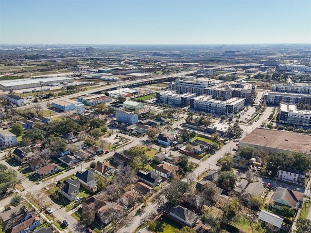 1609 Chapman Street, Houston, TX 77009