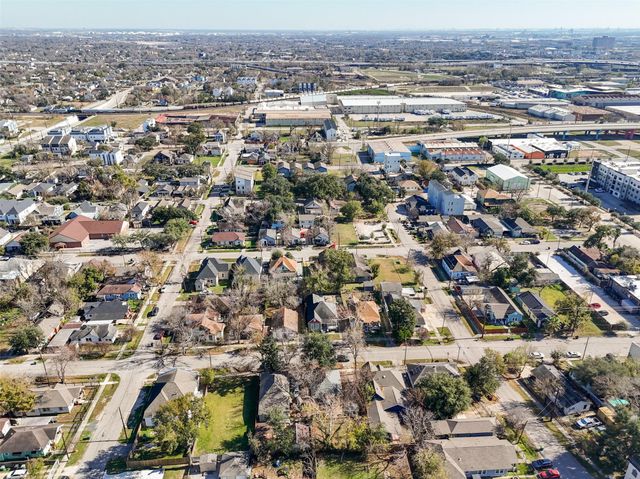 1609 Chapman Street, Houston, TX 77009