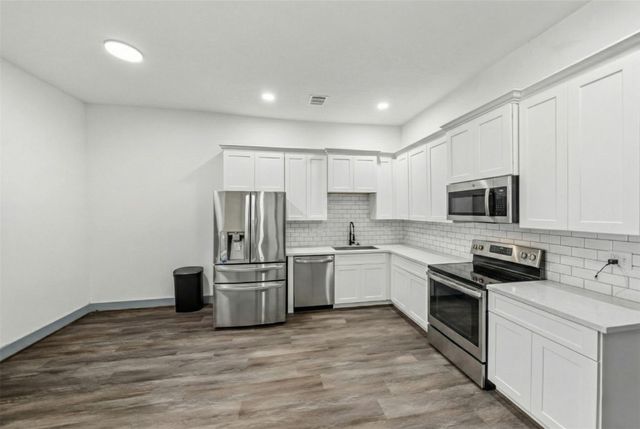 1609 Chapman Street, Houston, TX 77009