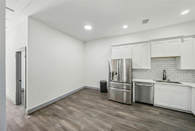 1609 Chapman Street, Houston, TX 77009