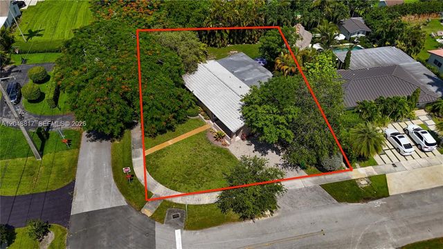 6325 SW 84th Street, Miami, FL 33143