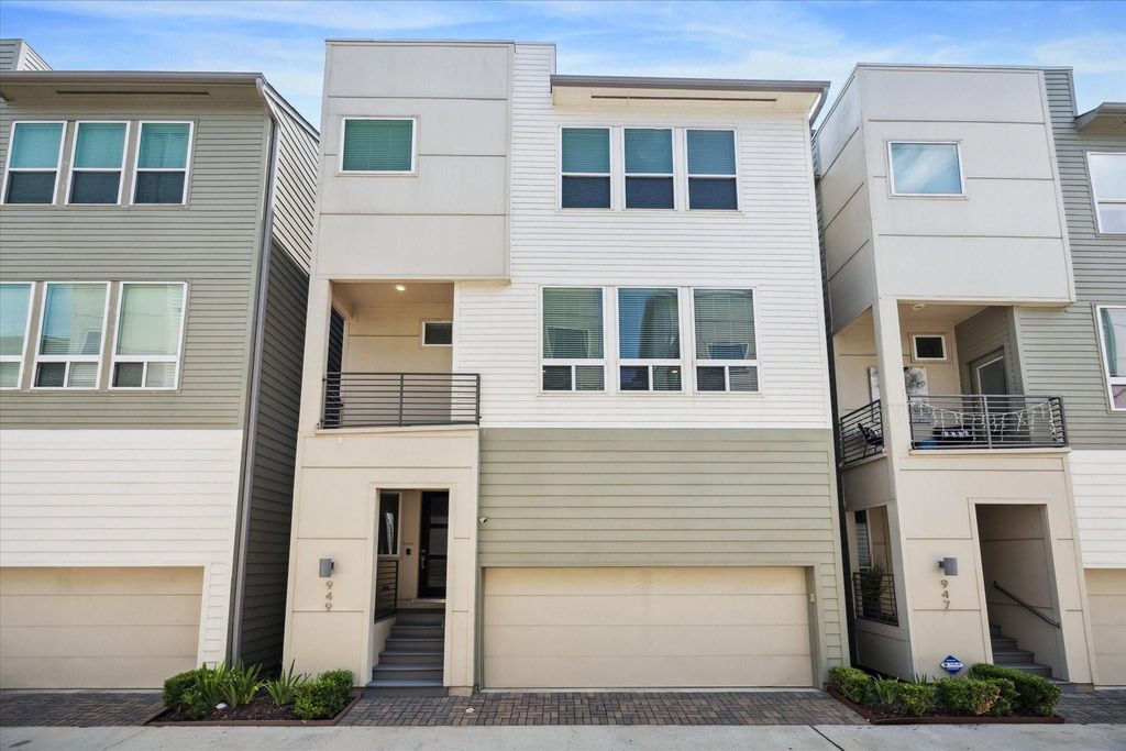 949 W 17th Street, Houston, TX 77008