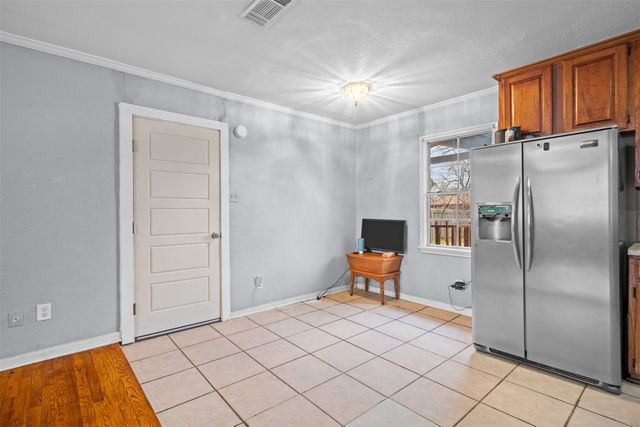 1733 Ida Street, Arlington, TX 76010