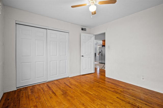 1733 Ida Street, Arlington, TX 76010