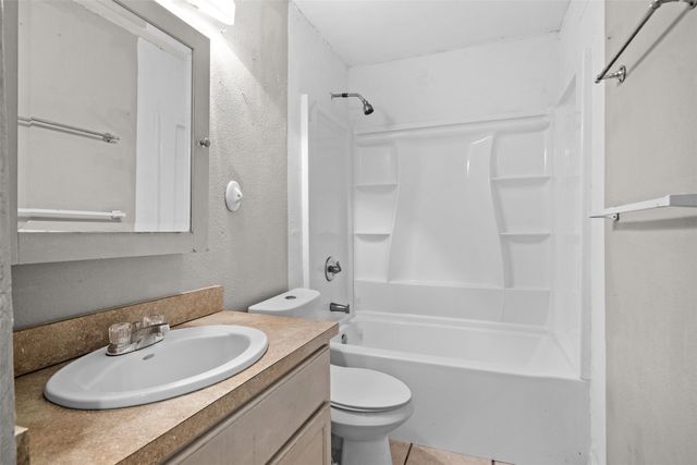 1733 Ida Street, Arlington, TX 76010