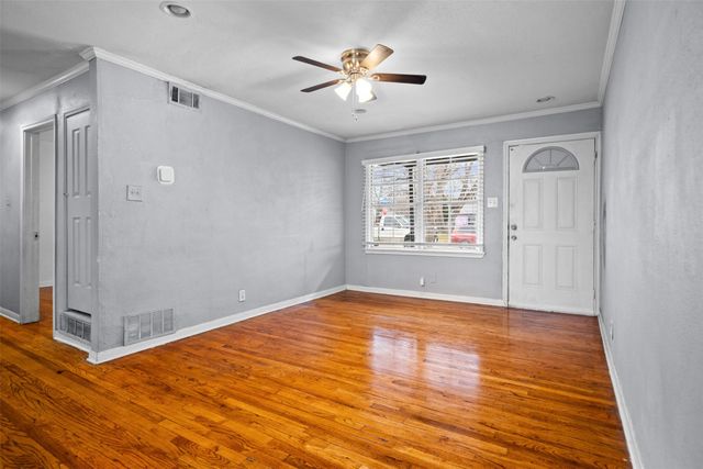 1733 Ida Street, Arlington, TX 76010