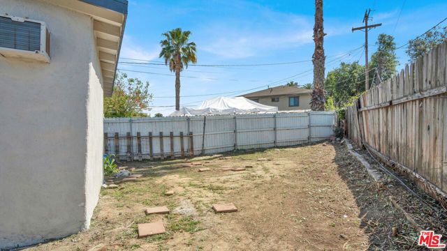 6072 York Boulevard, Los Angeles, CA 90042