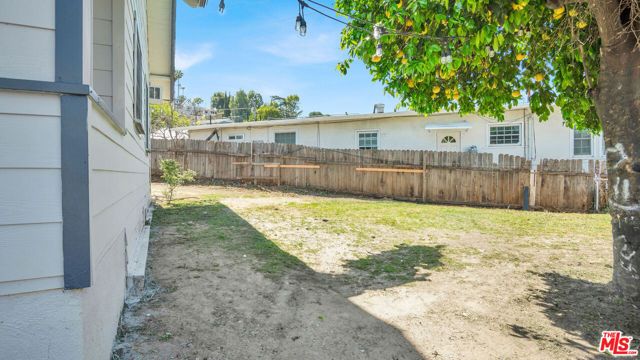 6072 York Boulevard, Los Angeles, CA 90042