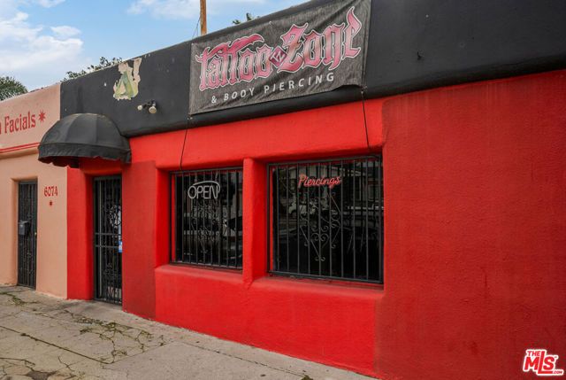 6072 York Boulevard, Los Angeles, CA 90042