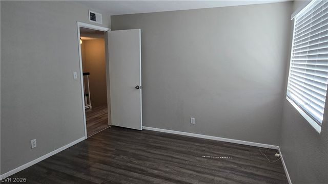 3849 Reflection Way, Las Vegas, NV 89147