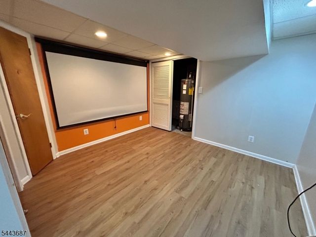 17 Westgate Dr, Edison Twp., NJ 08820
