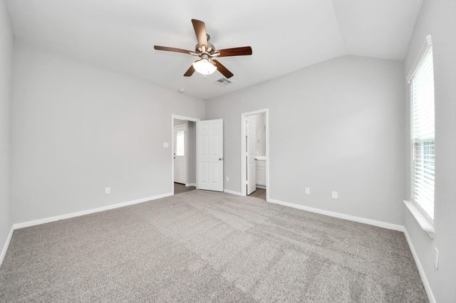 807 Jefferson Ave, Cleveland, TX 77327