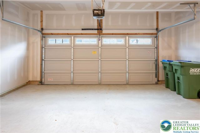 3740 Samantha Lane, Upper Milford Twp, PA 18062