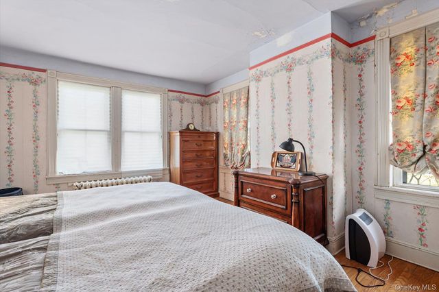 183 Oldfield Avenue, Amityville, NY 11701