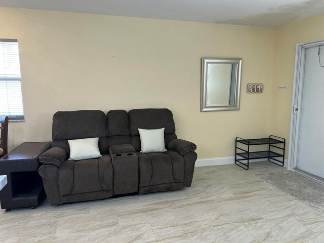 711 Monaco Court, Delray Beach, FL 33446