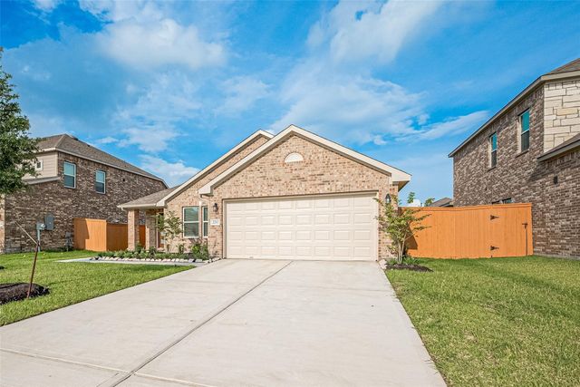 2212 Manila Lane, Texas City, TX 77568