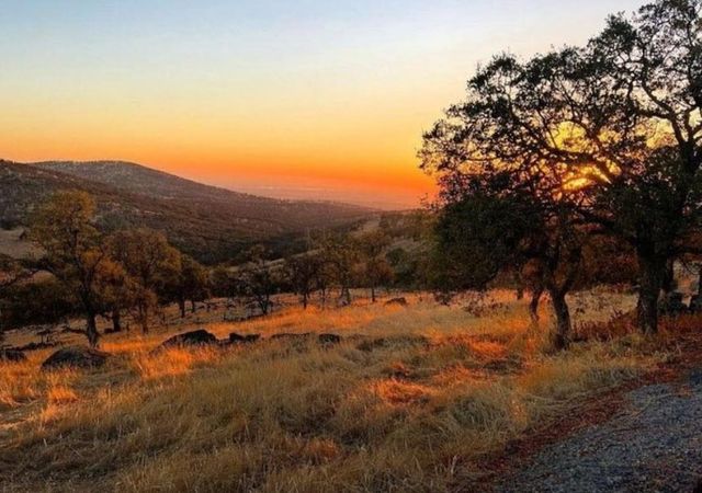 383 Quail Creek Dr, Copperopolis, CA 95228