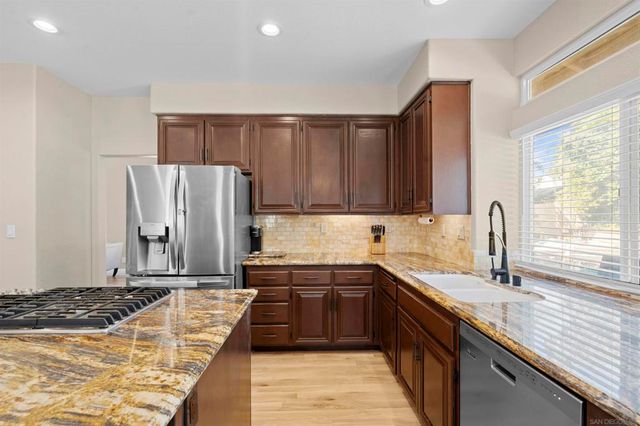 45632 Corte Lobos, Temecula, CA 92592