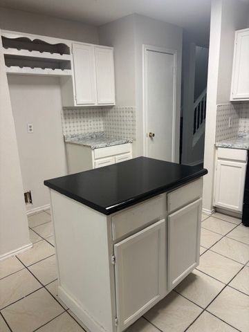 7916 Rice Drive, Rowlett, TX 75088