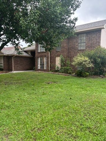 7916 Rice Drive, Rowlett, TX 75088