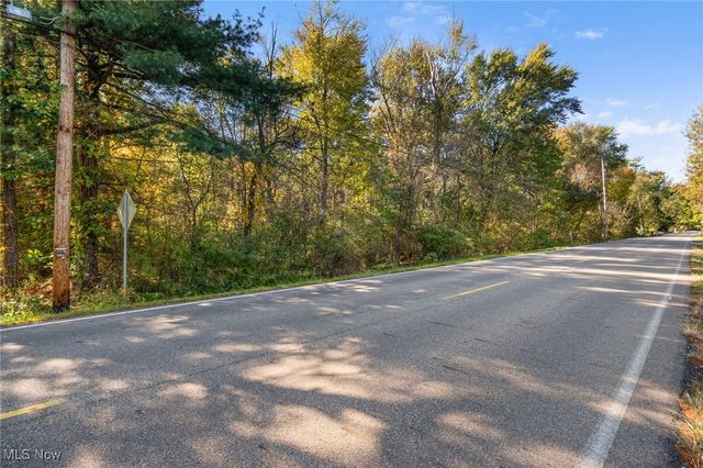 W Comet Road, Clinton, OH 44216