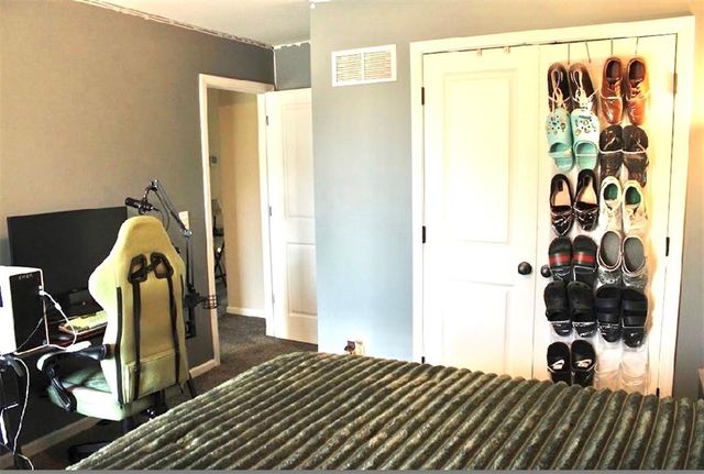 11119 N Madison Avenue, Kansas City, MO 64155