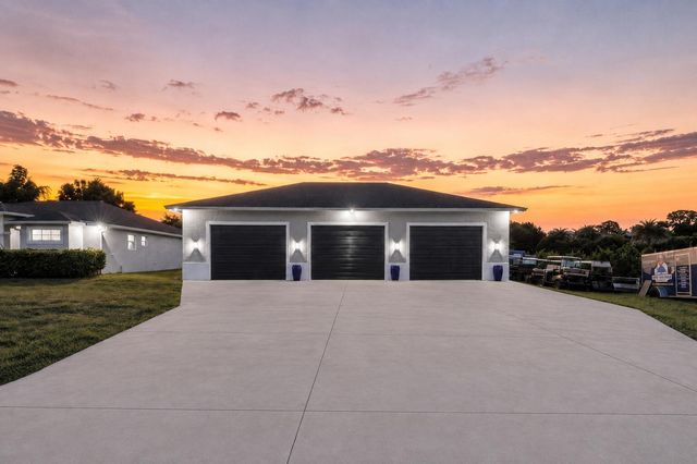 12291 70th Place N, West Palm Beach, FL 33412