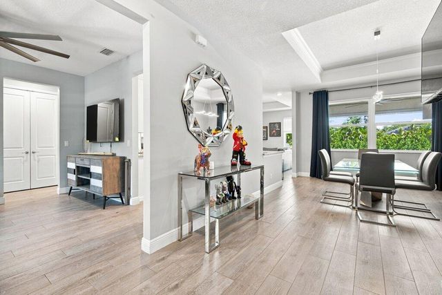 12291 70th Place N, West Palm Beach, FL 33412