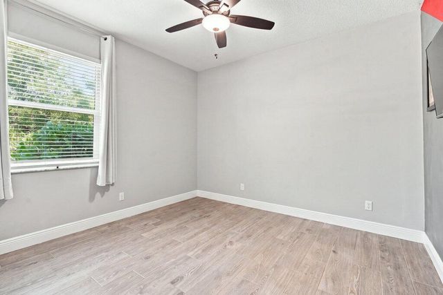 12291 70th Place N, West Palm Beach, FL 33412