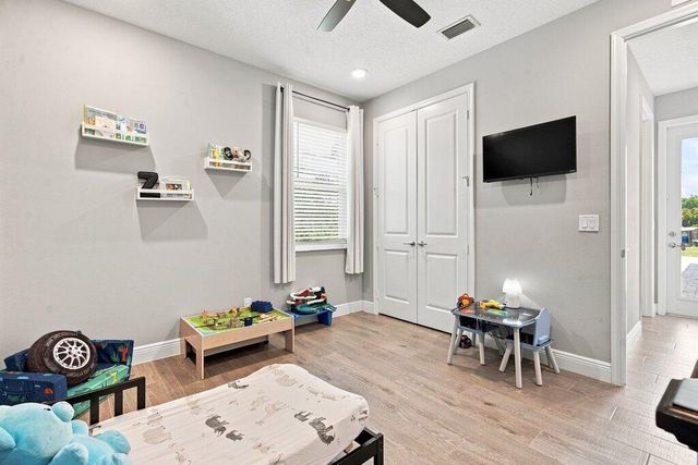 12291 70th Place N, West Palm Beach, FL 33412