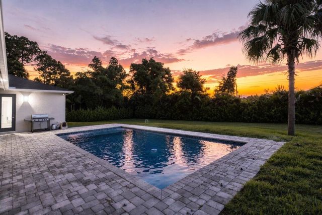 12291 70th Place N, West Palm Beach, FL 33412