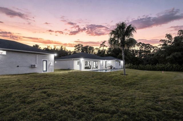 12291 70th Place N, West Palm Beach, FL 33412