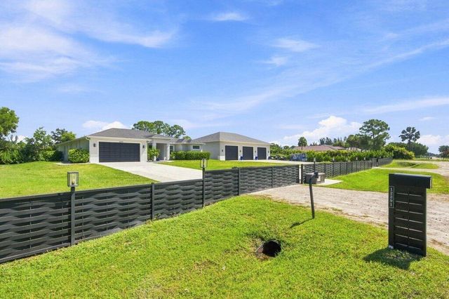 12291 70th Place N, West Palm Beach, FL 33412