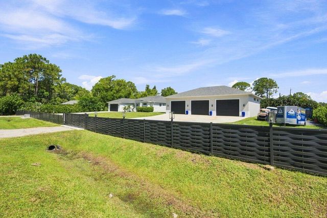 12291 70th Place N, West Palm Beach, FL 33412
