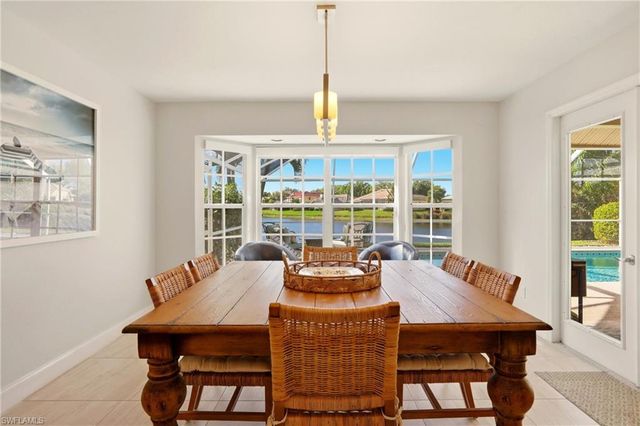 4282 Longshore WAY N, Naples, FL 34119