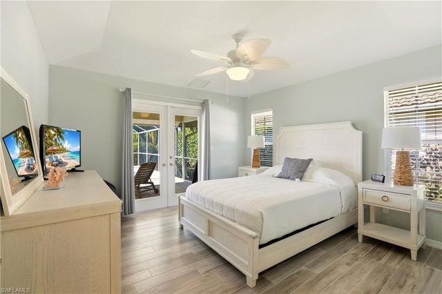 4282 Longshore WAY N, Naples, FL 34119