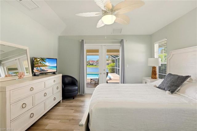 4282 Longshore WAY N, Naples, FL 34119